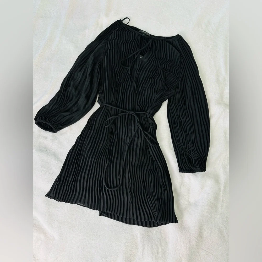 Banana Republic Factory Long Sleeve Pleated Mini Dress Size XL - Picture 2 of 11
